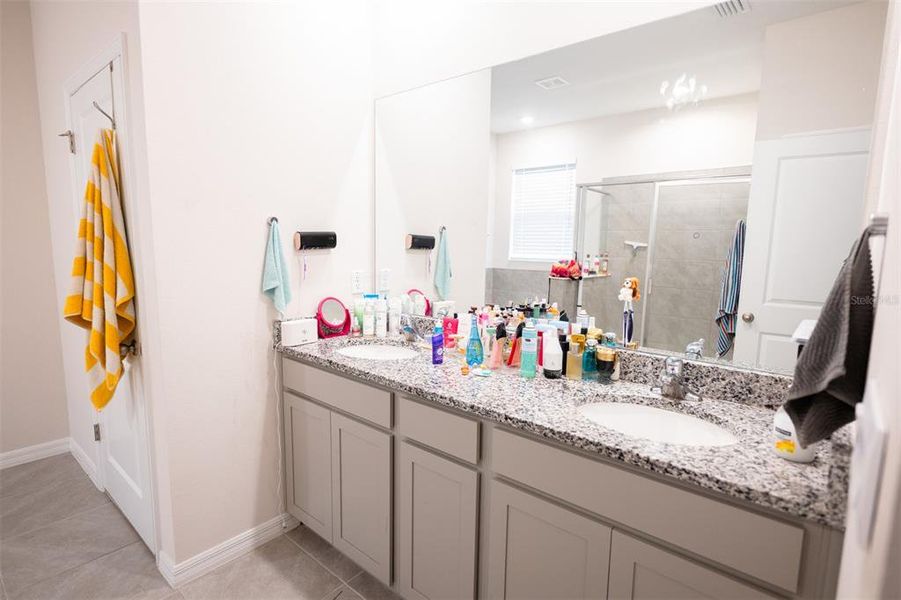 Furnished interior view inside a new home in North Park Isle, Plant City (Image 13).
