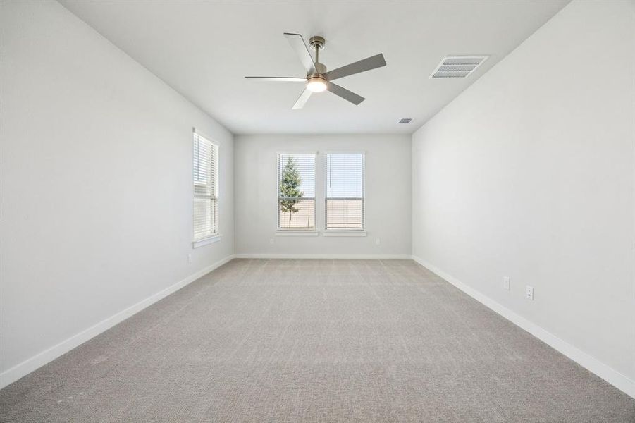 Spacious, unfurnished interior of a new home in Ventana, Fort Worth (Image 19). Spacious, unfurnished interior of a new home in Ventana, Fort Worth (Image 19).