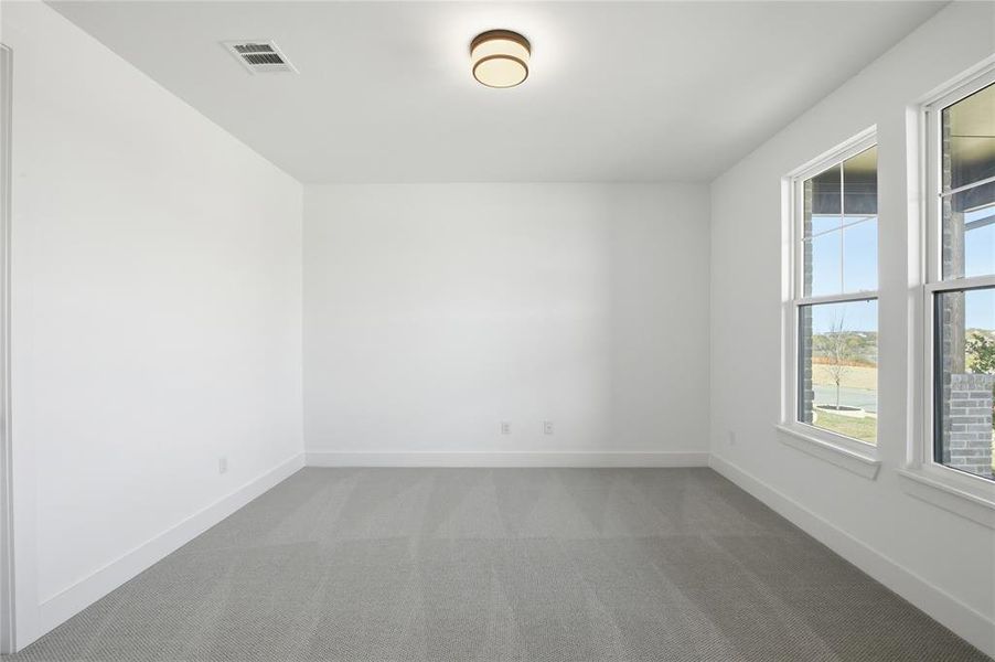 Spacious, unfurnished interior of a new home in Talon Hills, Fort Worth (Image 32). Spacious, unfurnished interior of a new home in Talon Hills, Fort Worth (Image 32).