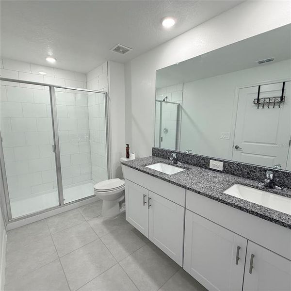 Furnished interior view inside a new home in , Zephyrhills (Image 14).