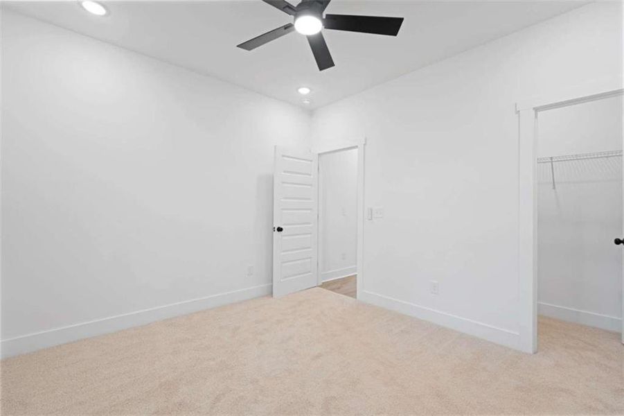 Spacious, unfurnished interior of a new home in , Covington (Image 32).