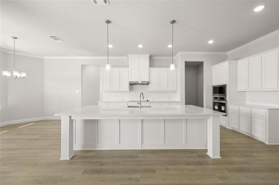 6071 Dos Cerros Kitchen1