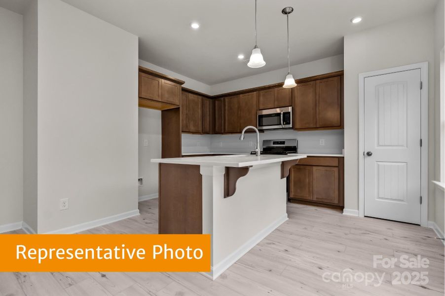 Image 12 of a home in Cedar Meadows.