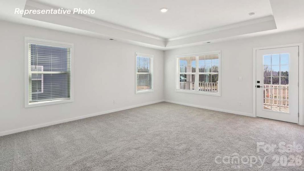 Spacious, unfurnished interior of a new home in Oak Grove Hill, Huntersville (Image 32).