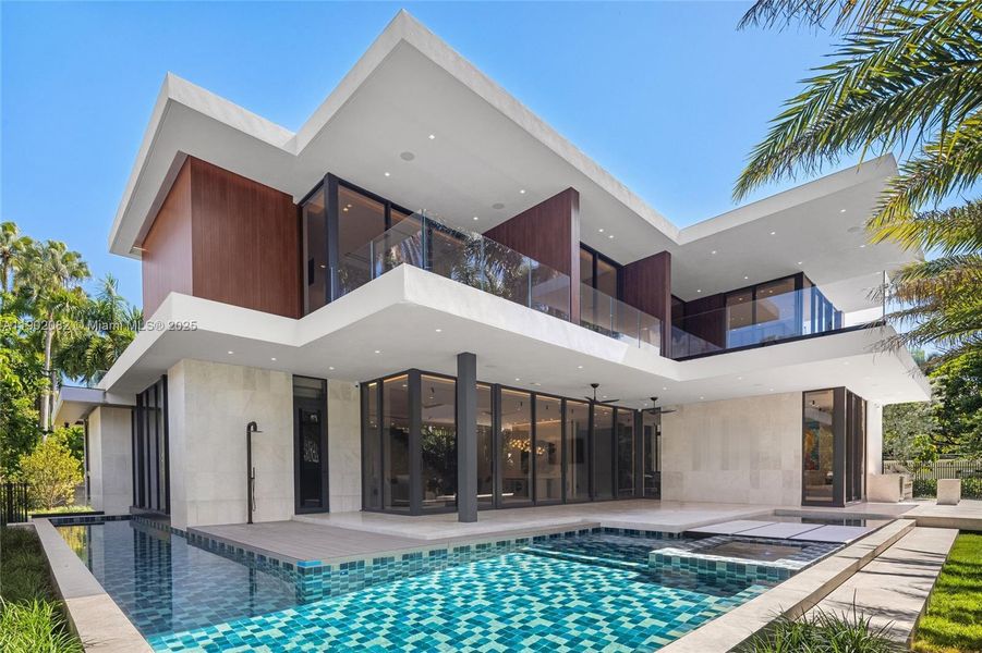 Image 67 of a home in . Image 67 of a home in .