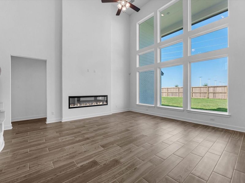 Spacious, unfurnished interior of a new home in Meridiana, Manvel (Image 17).