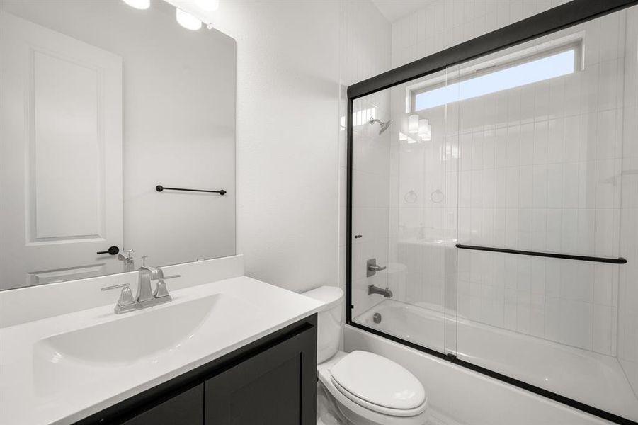 1204 Flock- Bathroom-1 1204 Flock- Bathroom-1