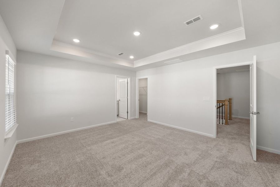 Spacious, unfurnished interior of a new home in Huxley, Apex (Image 12).