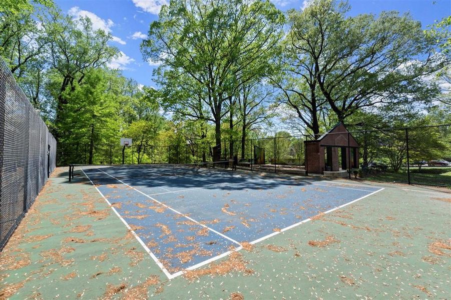 Community amenities in , Atlanta (Image 44). Community amenities in , Atlanta (Image 44).