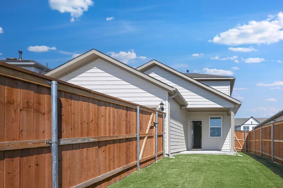 524 Emory Crossing Boulevard ~ Ready Now