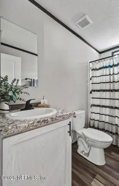 Furnished interior view inside a new home in , Middleburg (Image 42).