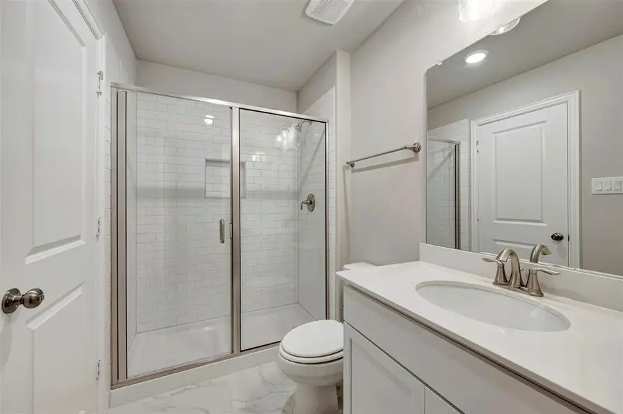 Furnished interior view inside a new home in Sagebrook, Argyle (Image 5).