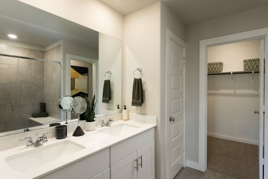 Furnished interior view inside a new home in Mavera, Conroe (Image 11).