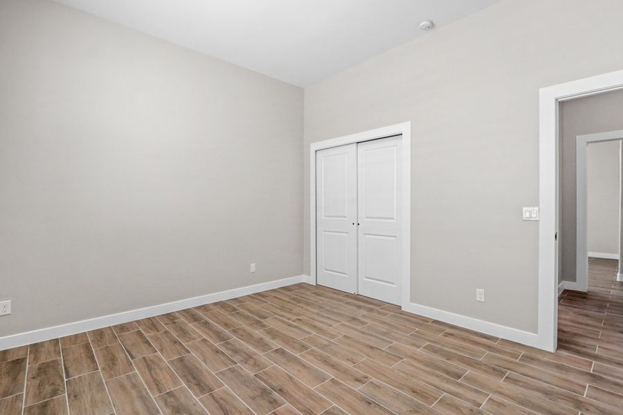 Representative unfurnished interior of a home built from the Torrey Pines by LEH. Homes in Verdancia, El Paso (Image 42).