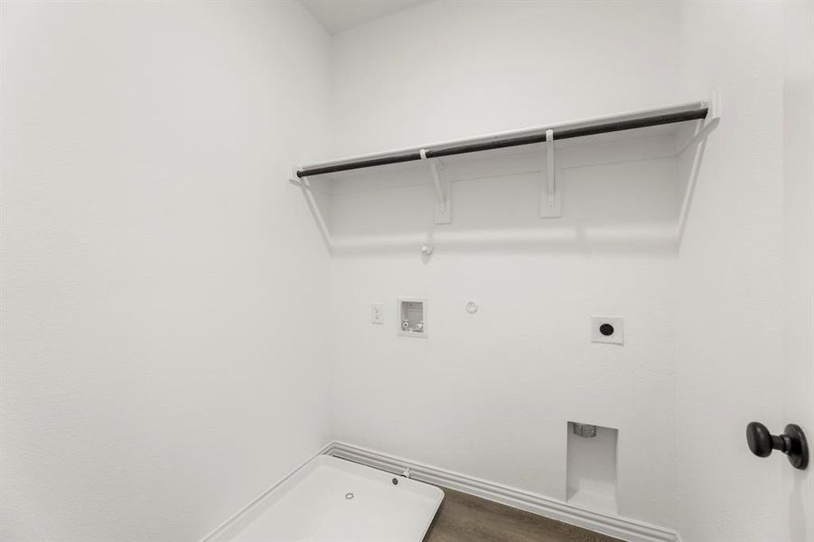 20. 1037 Concan - Utility