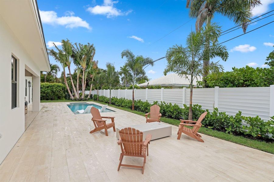 1160 Emerald Lane - 50.jpg-SMALL