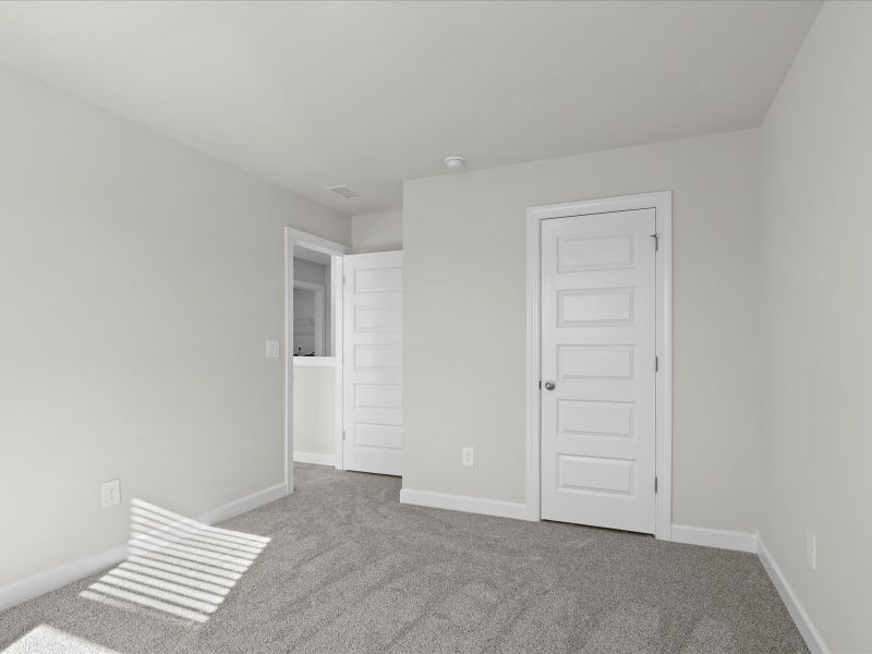 Spacious, unfurnished interior of a new home in Shiloh Valley, Piedmont (Image 8).