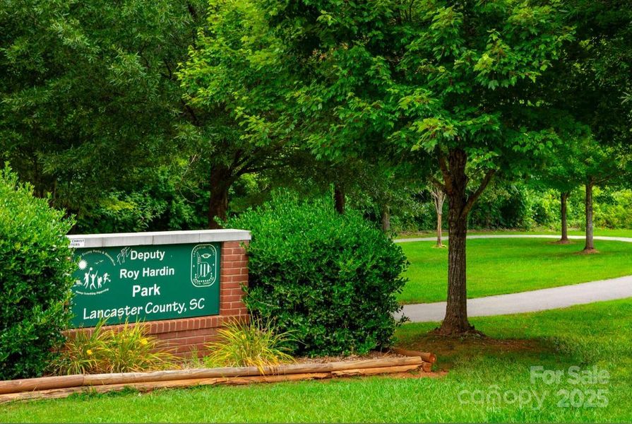 Image 12 of a home in Creek Water Townhomes.