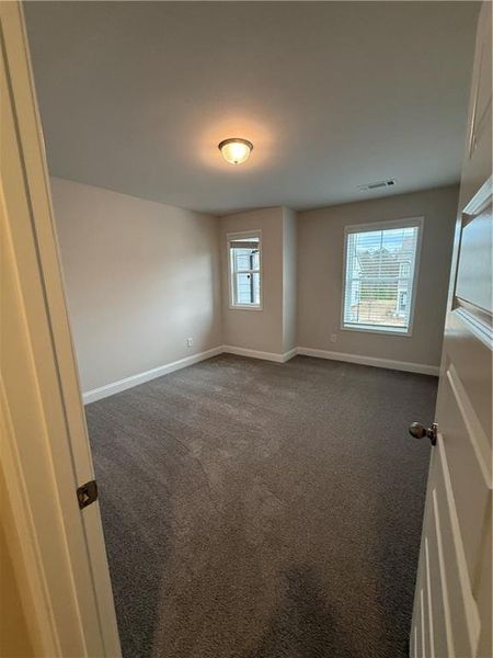 Spacious, unfurnished interior of a new home in , Gainesville (Image 21).