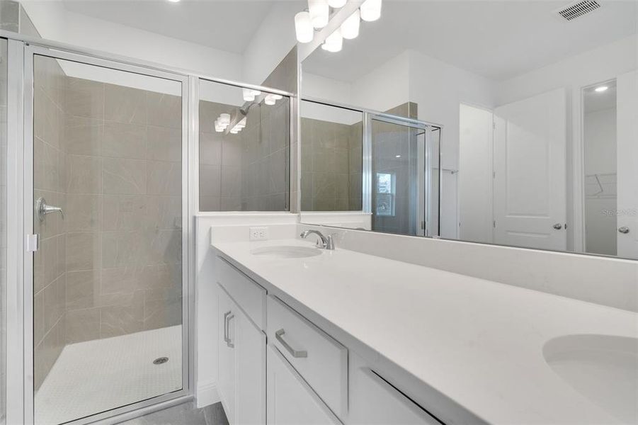 Furnished interior view inside a new home in Reserve at Hammock Oaks, Lady Lake (Image 5). Furnished interior view inside a new home in Reserve at Hammock Oaks, Lady Lake (Image 5).