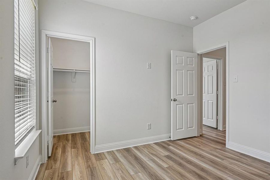 Spacious, unfurnished interior of a new home in The Preserve Estates, Justin (Image 27).
