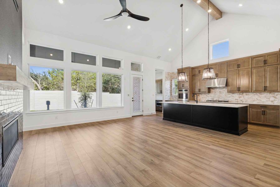 The Jacksboro - Kitchen