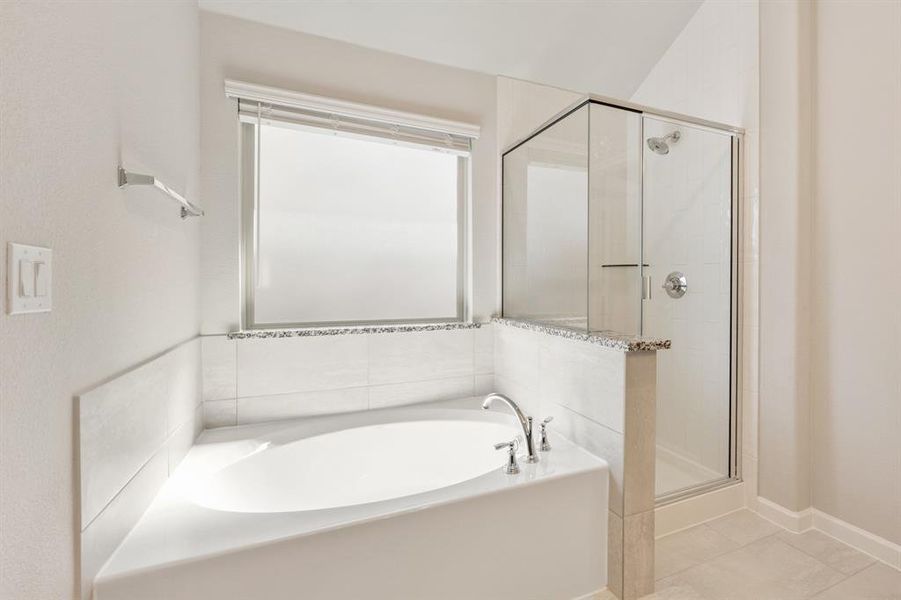 Furnished interior view inside a new home in Eagle Glen Elements, Alvarado (Image 18).