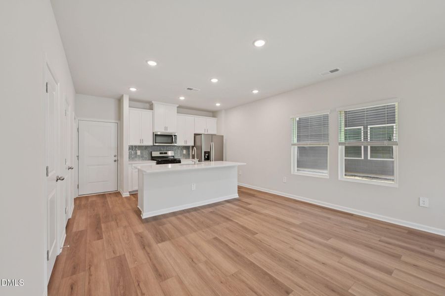 15-web-or-mls-Raleigh - Cadence Meadows