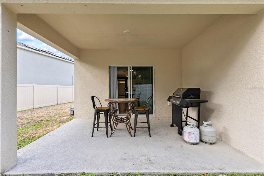 Exterior details and patio area of a home in Pelham Park, Deland (Image 28).