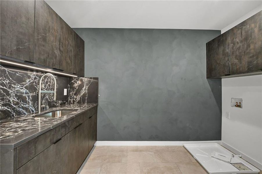 Image 74 of a home in .