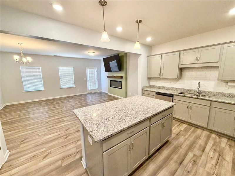 Furnished interior view inside a new home in , Cartersville (Image 6).