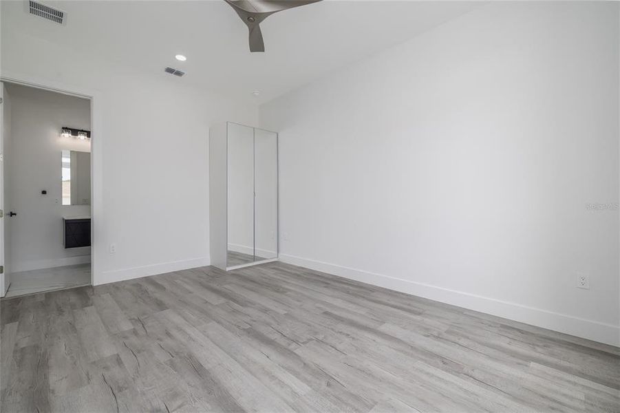 Spacious, unfurnished interior of a new home in , Palm Coast (Image 35).