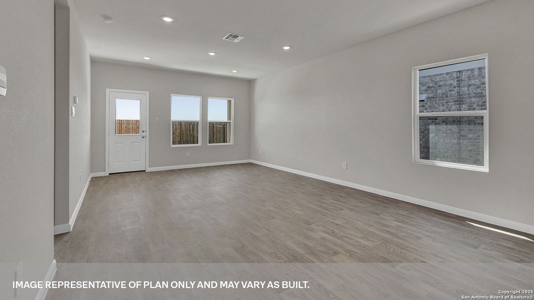 Spacious, unfurnished interior of a new home in Whisper South, San Marcos (Image 24).
