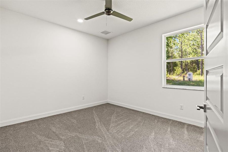 Spacious, unfurnished interior of a new home in , Lecanto (Image 22).