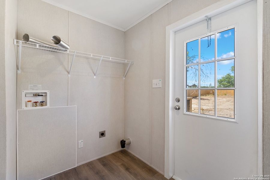 Image 23 of a home in .