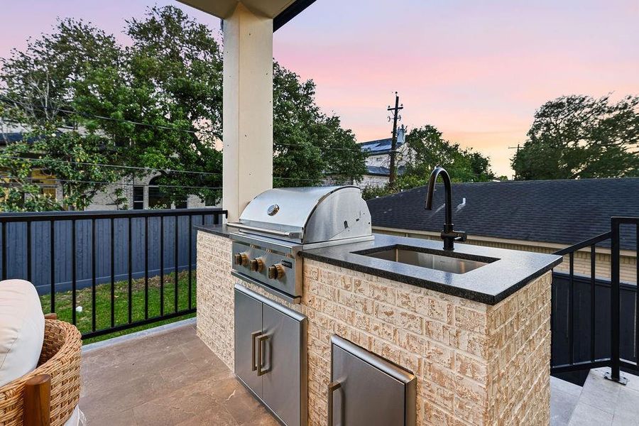 Exterior details and patio area of a home in , Houston (Image 25).