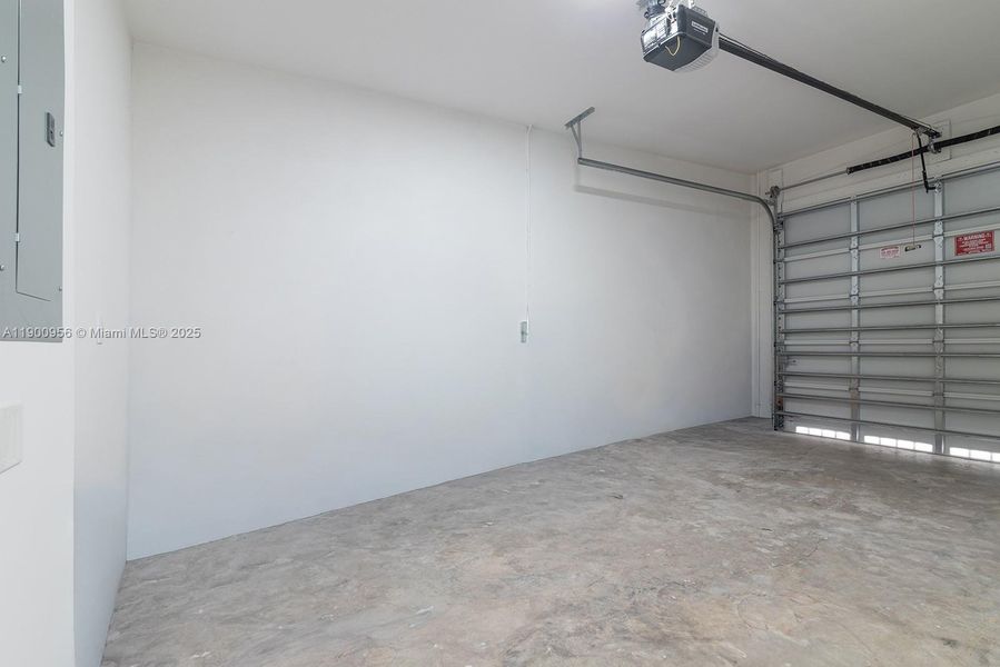 Spacious, unfurnished interior of a new home in , Miami (Image 24). Spacious, unfurnished interior of a new home in , Miami (Image 24).