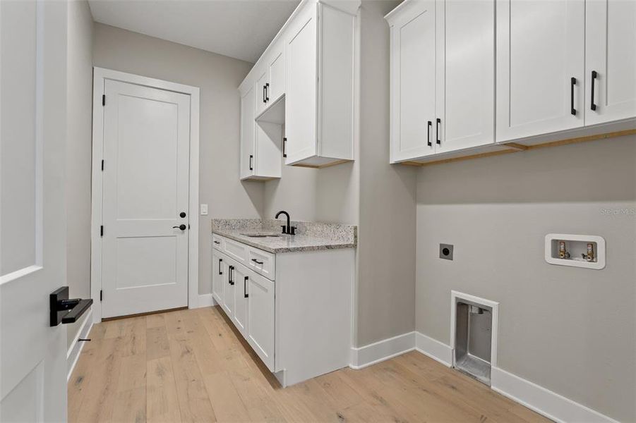 Furnished interior view inside a new home in , Brooksville (Image 5).