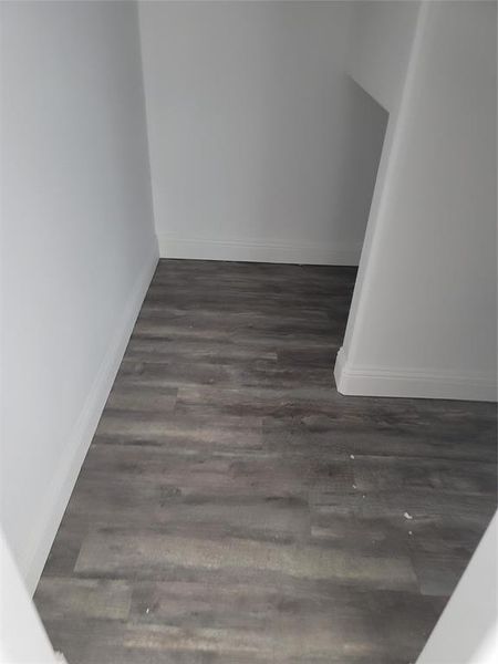 Spacious, unfurnished interior of a new home in , Fort Worth (Image 9).