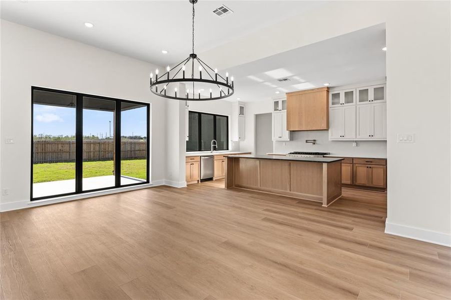 Spacious, unfurnished interior of a new home in , Woodway (Image 21).