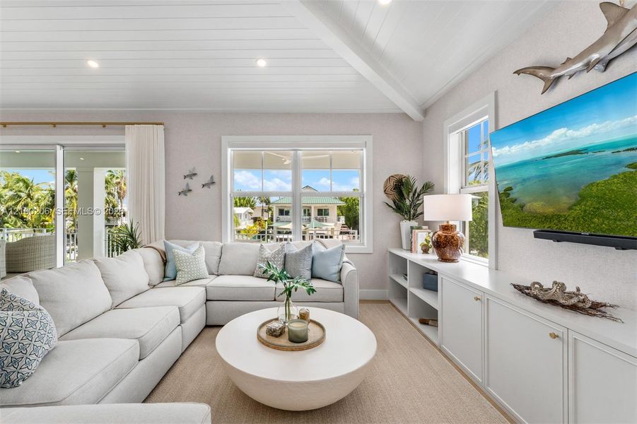 Furnished interior view inside a new home in , Tavernier (Image 17).