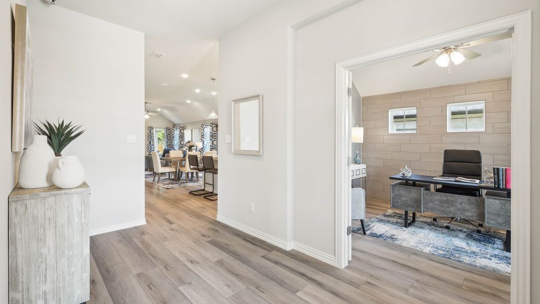 Laurel Floor Plan - Representative Photo