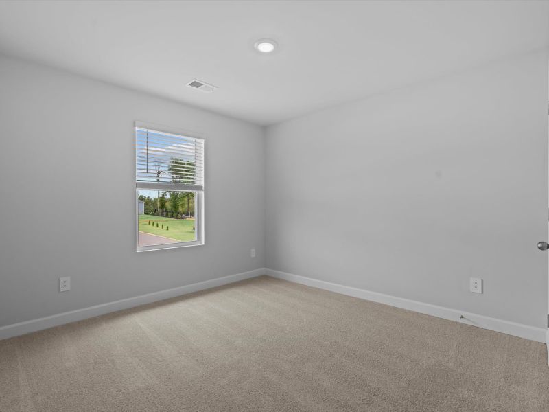 Spacious, unfurnished interior of a new home in Chatham Forest, Duncan (Image 20).