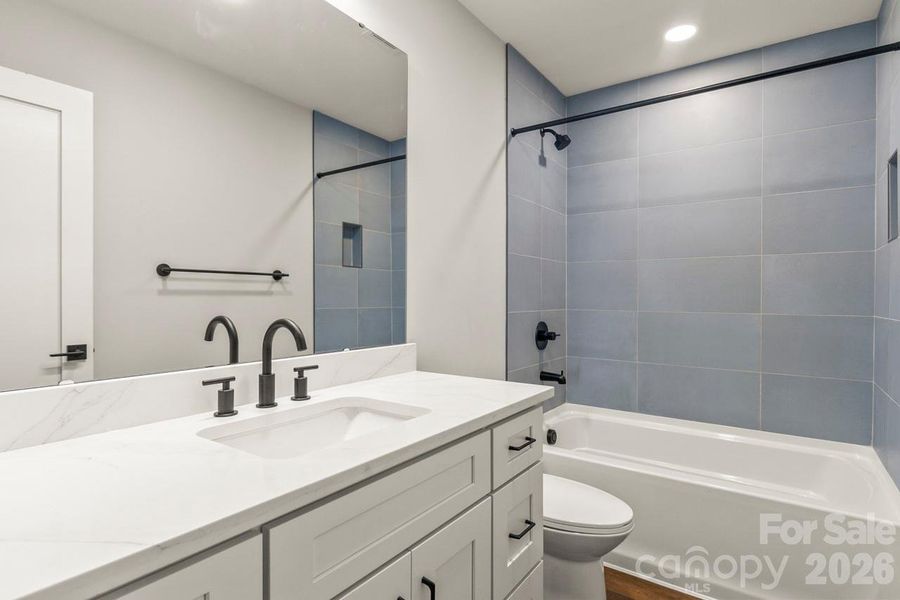 Furnished interior view inside a new home in , Lincolnton (Image 10).