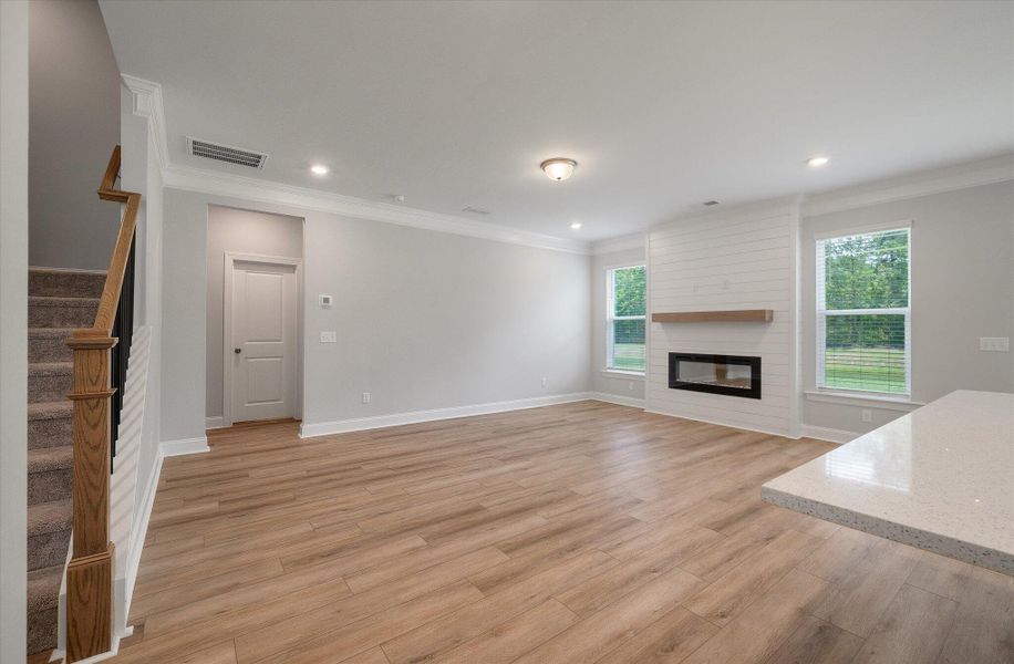 Spacious, unfurnished interior of a new home in Parker's Preserve, Ridgeville (Image 42).