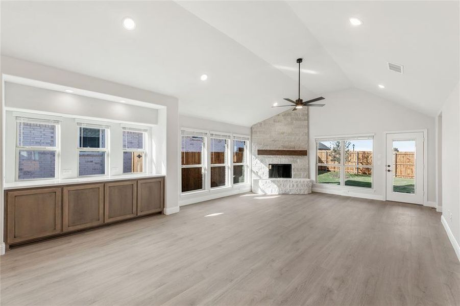 Spacious, unfurnished interior of a new home in West Crossing, Anna (Image 28). Spacious, unfurnished interior of a new home in West Crossing, Anna (Image 28).