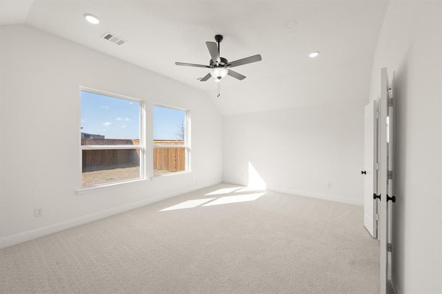 1005 Butterfly- Primary Suite-1 1005 Butterfly- Primary Suite-1