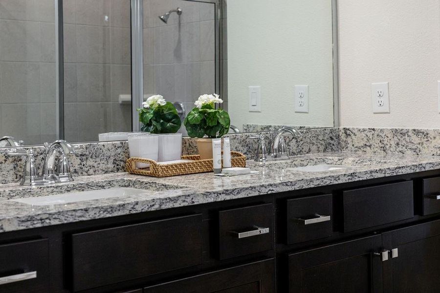 Furnished interior view inside a new home in , Clermont (Image 27).