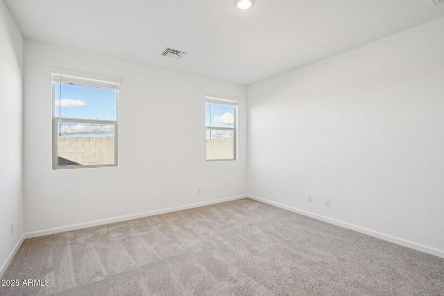 27-web-or-mls-W Moeller Rd-S2111-027