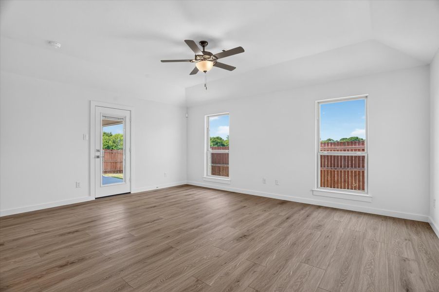 Representative unfurnished interior of a home built from the Belford by Cheldan Homes in Trail Creek, Cleburne (Image 31). Representative unfurnished interior of a home built from the Belford by Cheldan Homes in Trail Creek, Cleburne (Image 31).